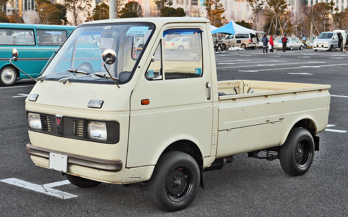 Suzuki Carry kei truck, the most commonly imported mini truck subject to the 25% Chicken Tax